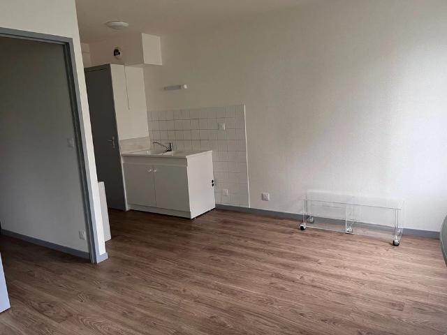 Location Appartement 1 pièce 26m² GUERET 23000