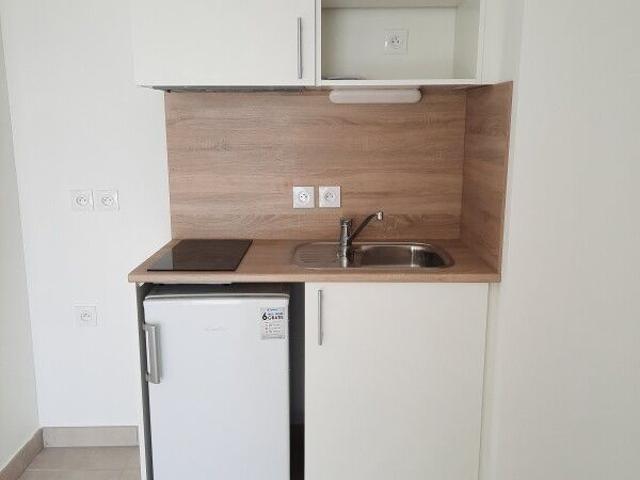 Location Appartement 1 pièce 26m² JUVIGNAC 34990