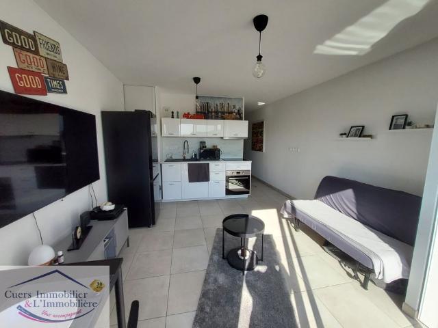 Location Appartement 1 pièce 26m² LA CRAU 83260