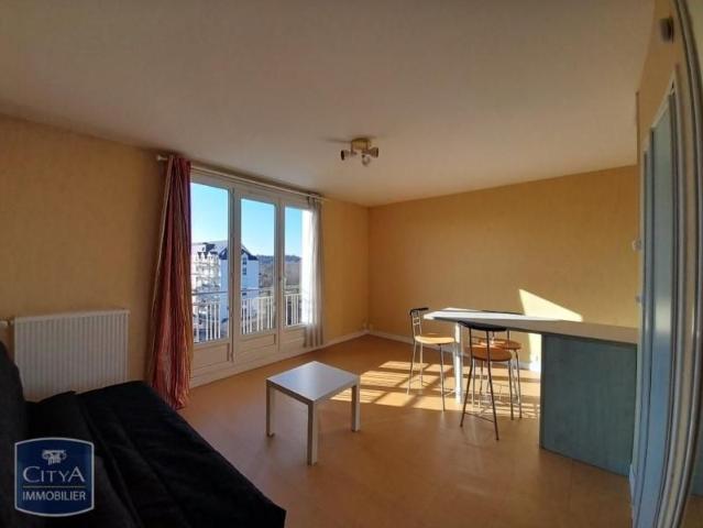 Location Appartement 1 pièce 26m² LA RICHE 37520