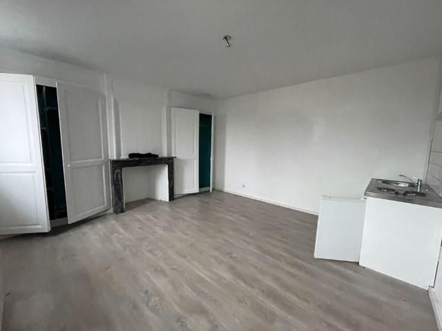 Location Appartement 1 pièce 26m² LILLE 59000