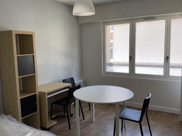 Location Appartement 1 pièce 26m² LILLE 59800