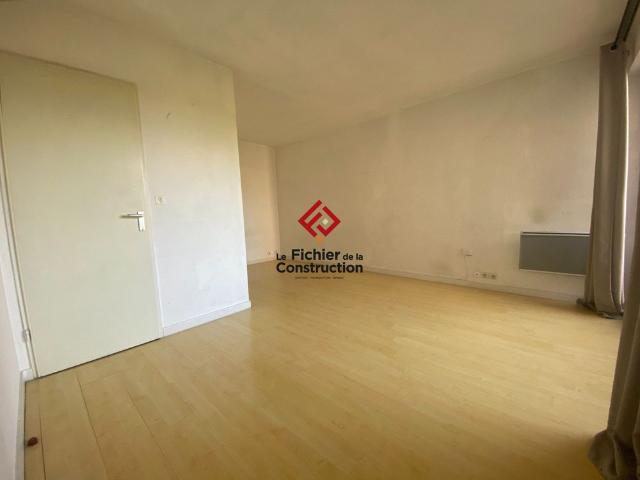 Location Appartement 1 pièce 26m² MEYLAN 38240