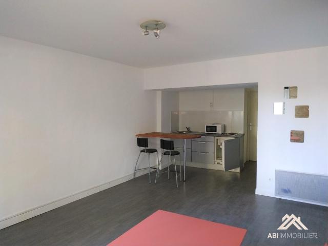 Location Appartement 1 pièce 26m² MONTPELLIER 34000