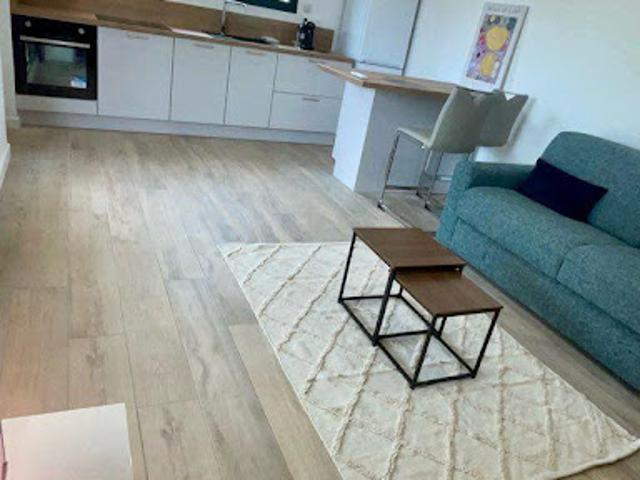 Location Appartement 1 pièce 27 m2 Aix en Provence