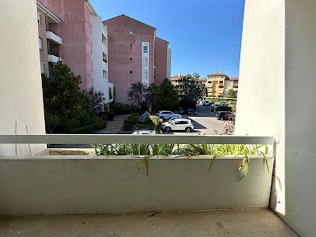 Location Appartement 1 pièce 27 m2 Aix en Provence