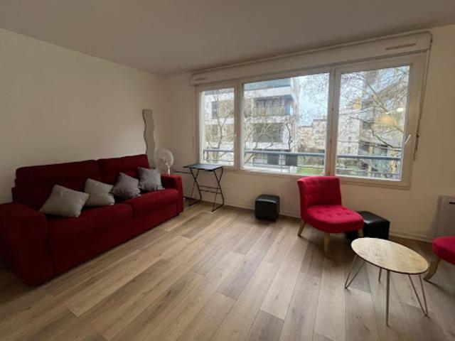 Location Appartement 1 pièce 27 m2 Cergy