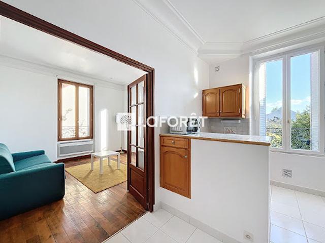 Location Appartement 1 pièce 27 m2 Chatou