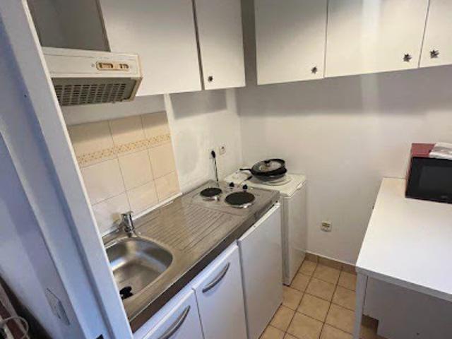 Location Appartement 1 pièce 27 m2 Creteil