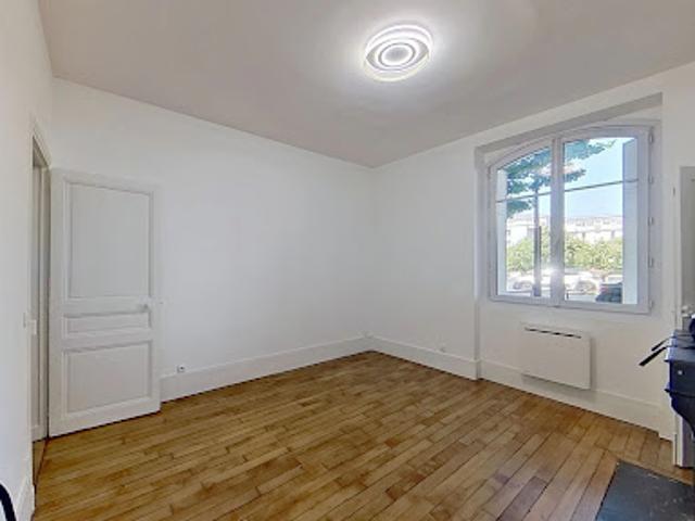 Location Appartement 1 pièce 27 m2 Le Bourget