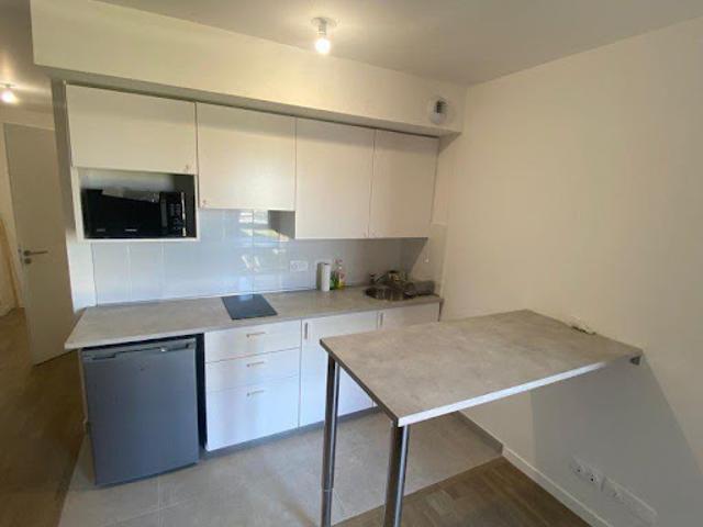 Location Appartement 1 pièce 27 m2 Romainville