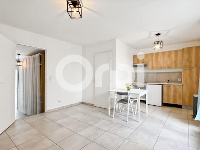 Location Appartement 1 pièce 27 m2 Saint jean de vedas