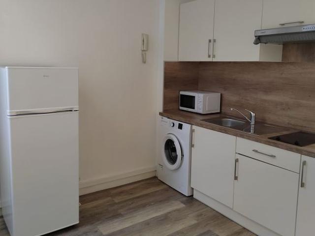 Location Appartement 1 Pièce 27 m²