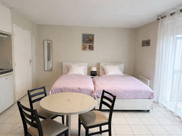 Location Appartement 1 pièce 27.02 m2 Saint maur des fosses