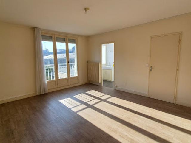 Location Appartement 1 pièce 27.18 m2 Tours