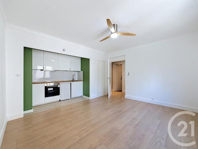 Location Appartement 1 pièce 27.24 m2 Cannes