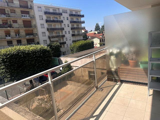 Location Appartement 1 pièce 27.21 m2 Clamart