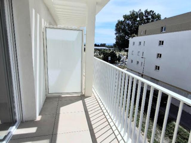 Location Appartement 1 pièce 27.2 m2 Monteux