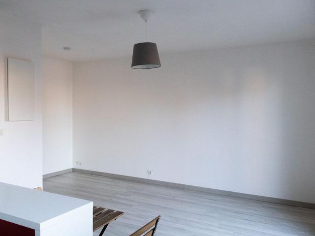 Location appartement 1 pièce, 27.39m², Meaux