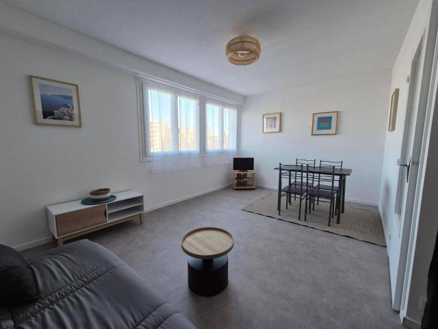 Location appartement 1 pièce 27.48 m² à Mâcon 71000 5 460 €