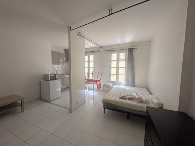 Location Appartement 1 pièce 27.4 m2 Avignon