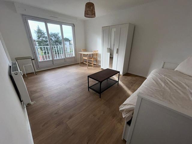 Location appartement 1 pièce, 27.53m², Nantes