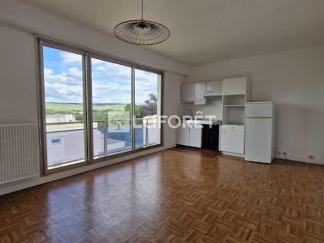 Location Appartement 1 pièce 27.68 m2 Epernay