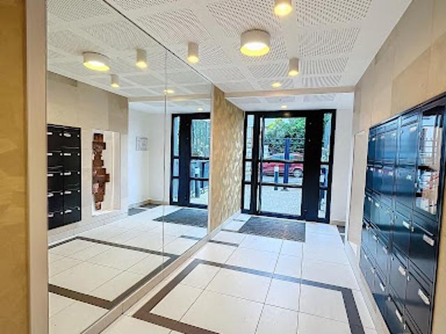 Location Appartement 1 pièce 27.8 m2 Bourg la Reine