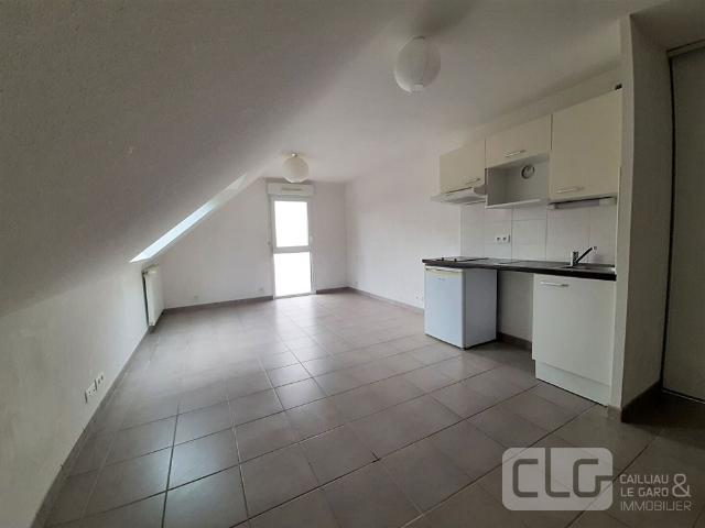 Location Appartement 1 pièce 27m²
