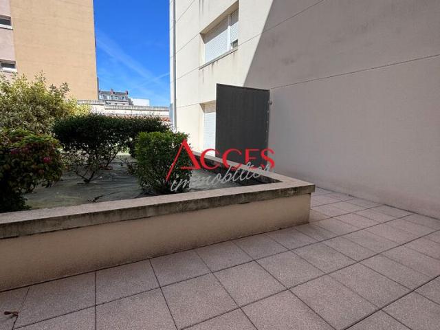Location Appartement 1 pièce 27m²