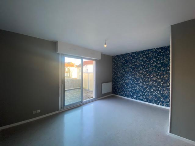 Location Appartement 1 pièce 27m²