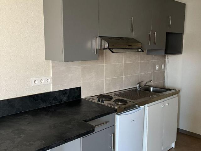 Location Appartement 1 pièce 27m²