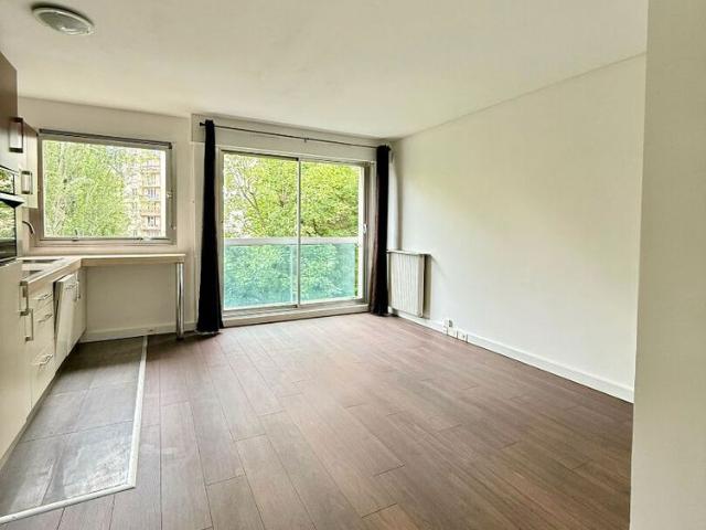 Location Appartement 1 pièce 27m²