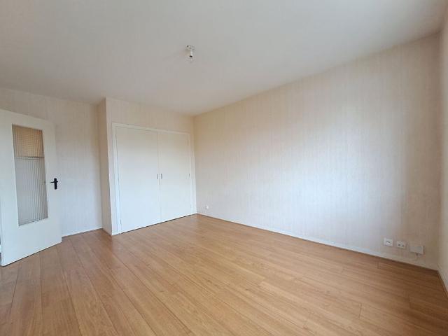 Location Appartement 1 pièce 27m²