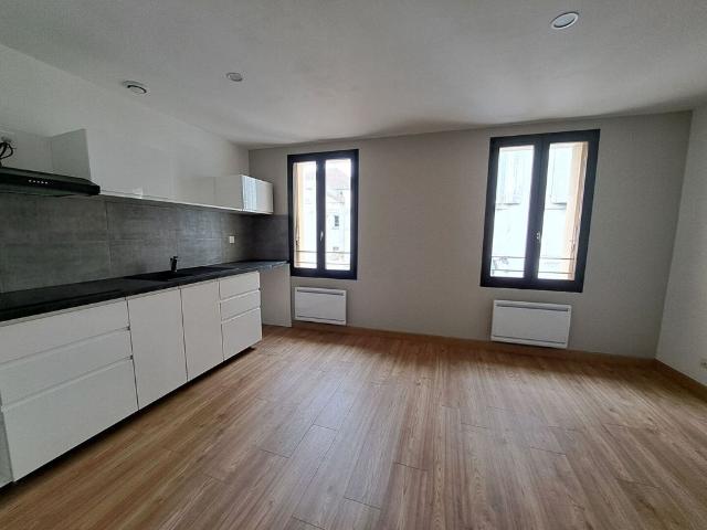 Location Appartement 1 pièce 27m²