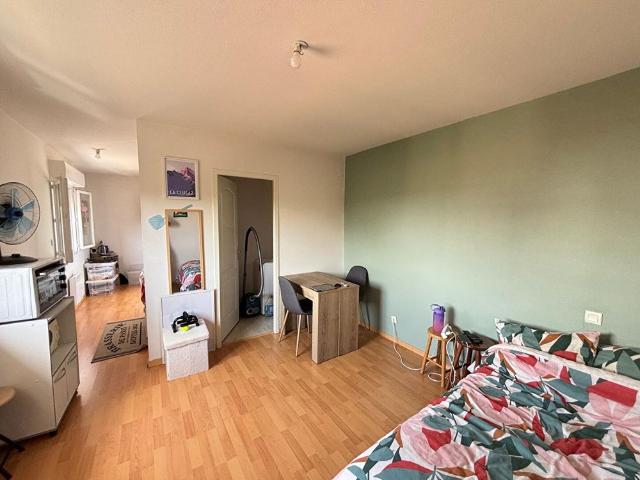 Location Appartement 1 pièce 27m²