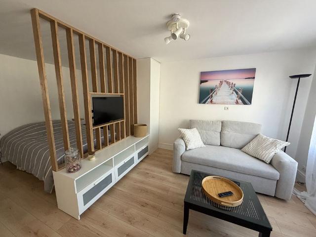 Location Appartement 1 pièce 27m²