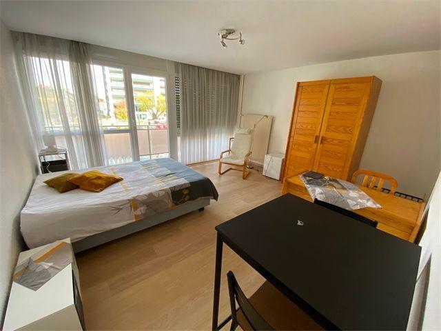 Location Appartement 1 pièce 27m²