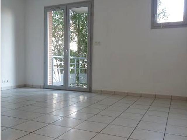 Location Appartement 1 pièce 27m² TOULOUSE 31400