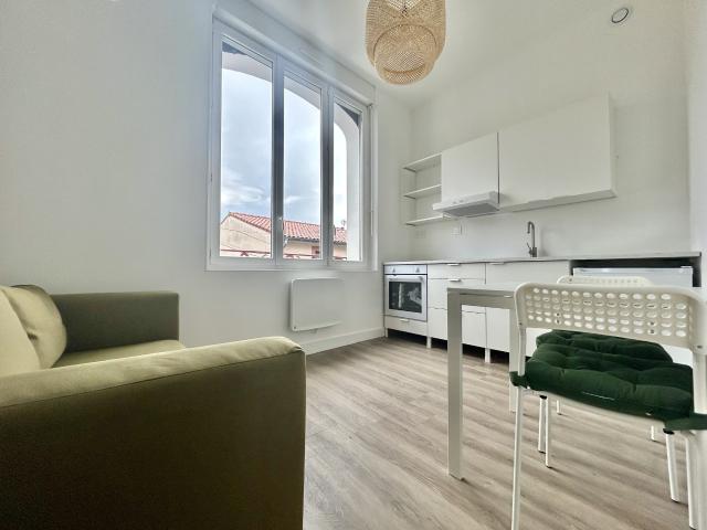 Location Appartement 1 pièce 27m² TOULOUSE 31400