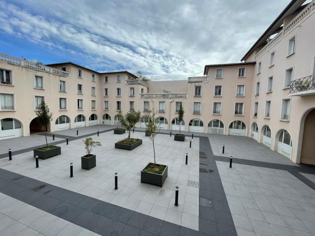 Location Appartement 1 pièce 27m² TOULOUSE 31400