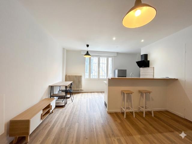 Location Appartement 1 pièce 27m² TROYES 10000