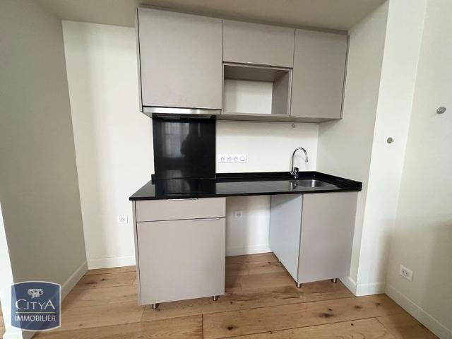 Location Appartement 1 pièce 27m² VALENCIENNES 59300