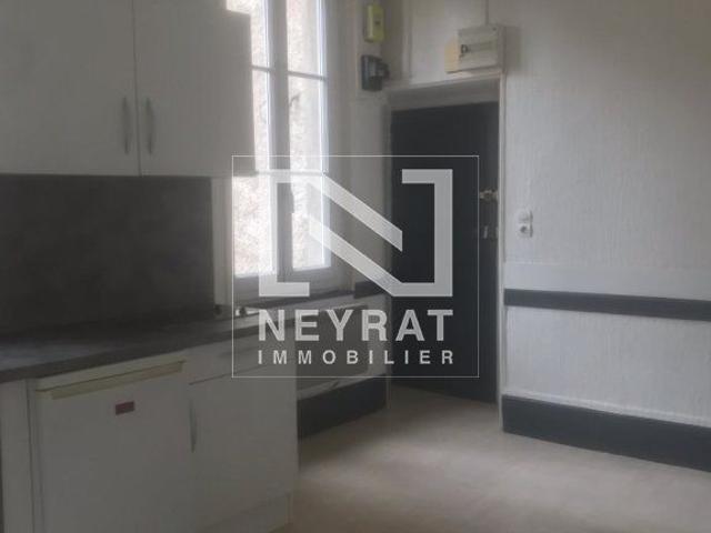 Location Appartement 1 pièce 27m² AUTUN 71400