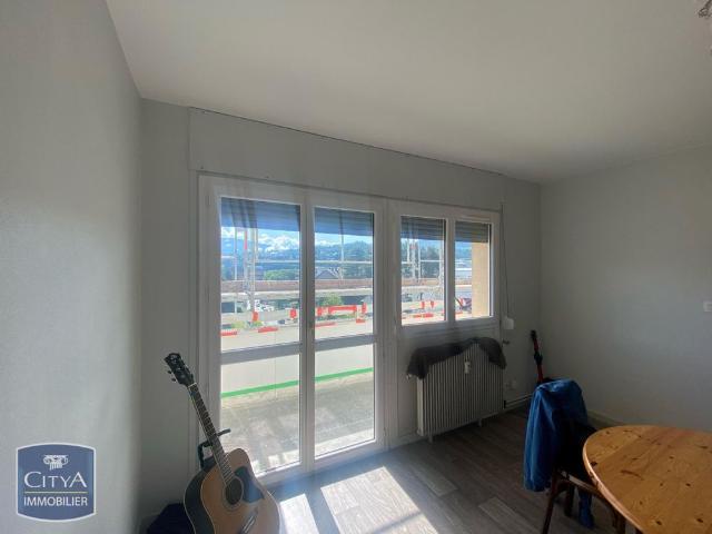 Location Appartement 1 pièce 27m² CHAMBERY 73000