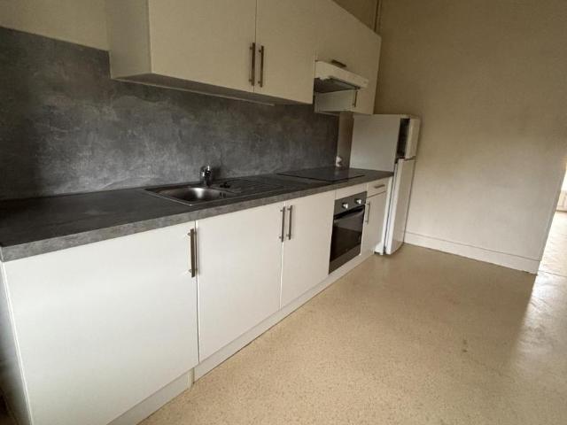 Location Appartement 1 pièce 27m² CLERMONT FERRAND 63000