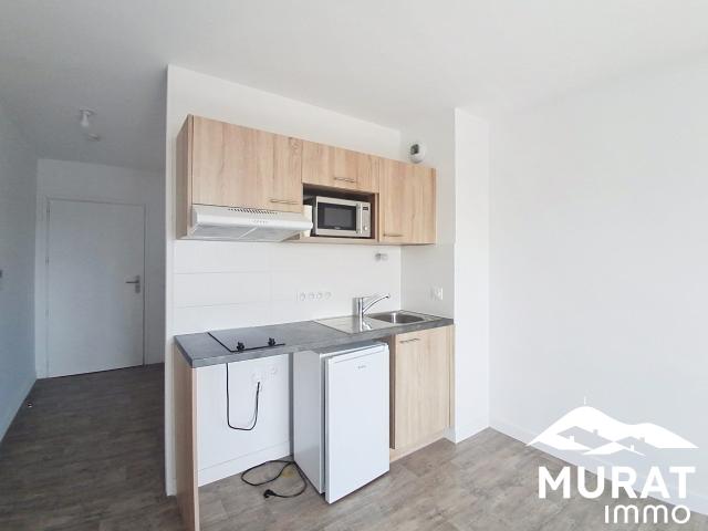 Location Appartement 1 pièce 27m² CLERMONT FERRAND 63000
