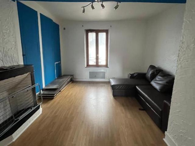 Location Appartement 1 pièce 27m² LA FERTE GAUCHER 77320