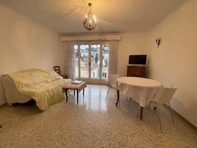 Location Appartement 1 pièce 27m² LE CANNET 06110