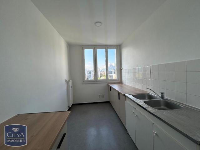 Location Appartement 1 pièce 27m² LE PONT DE CLAIX 38800